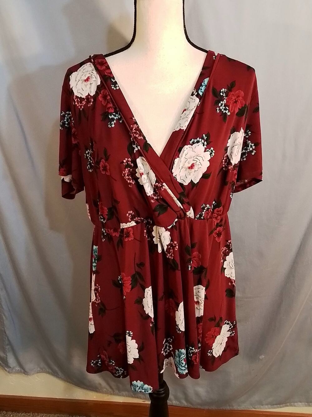 Torrid dark red floral blouse